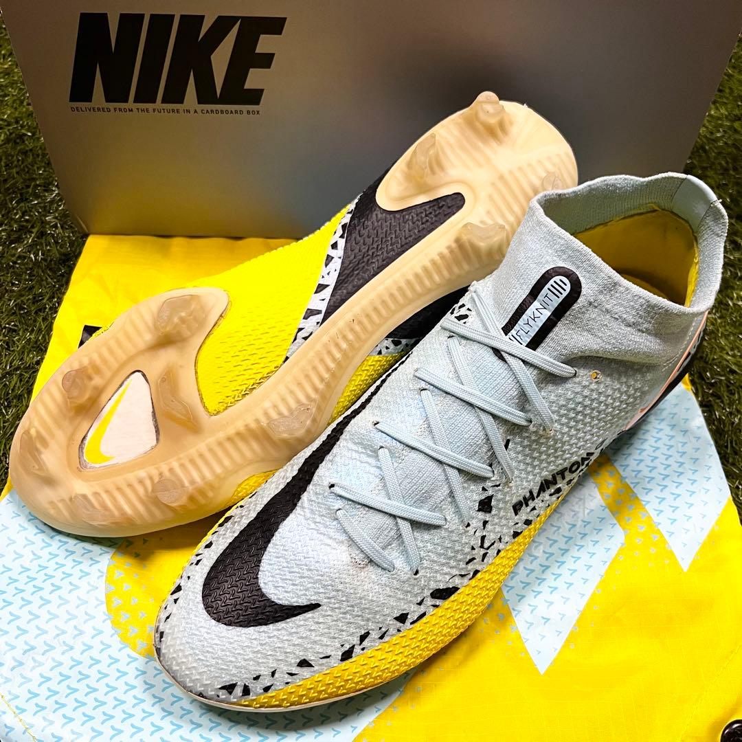 サッカースパイク ナイキ ファントム GT2 エリート FG