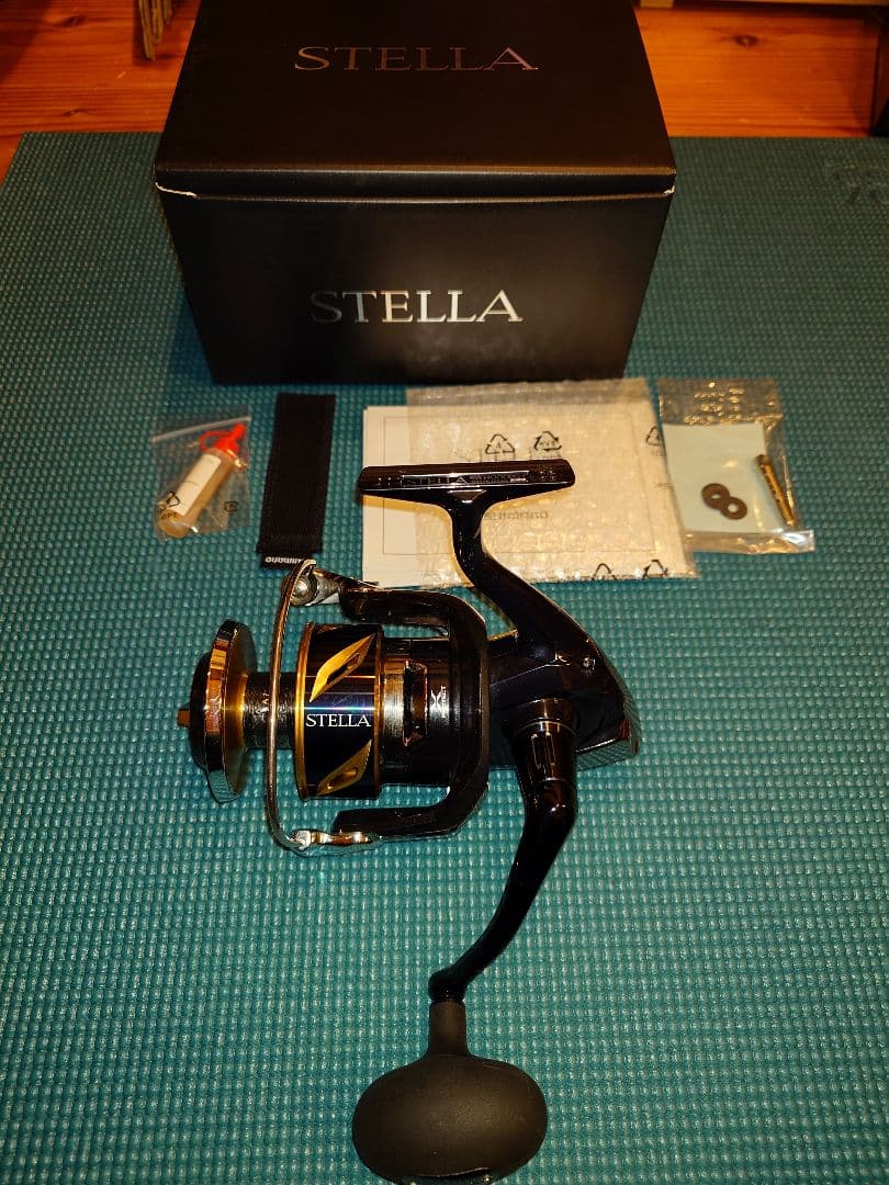 【週末セール】19ステラSW 14000PG　中古美品