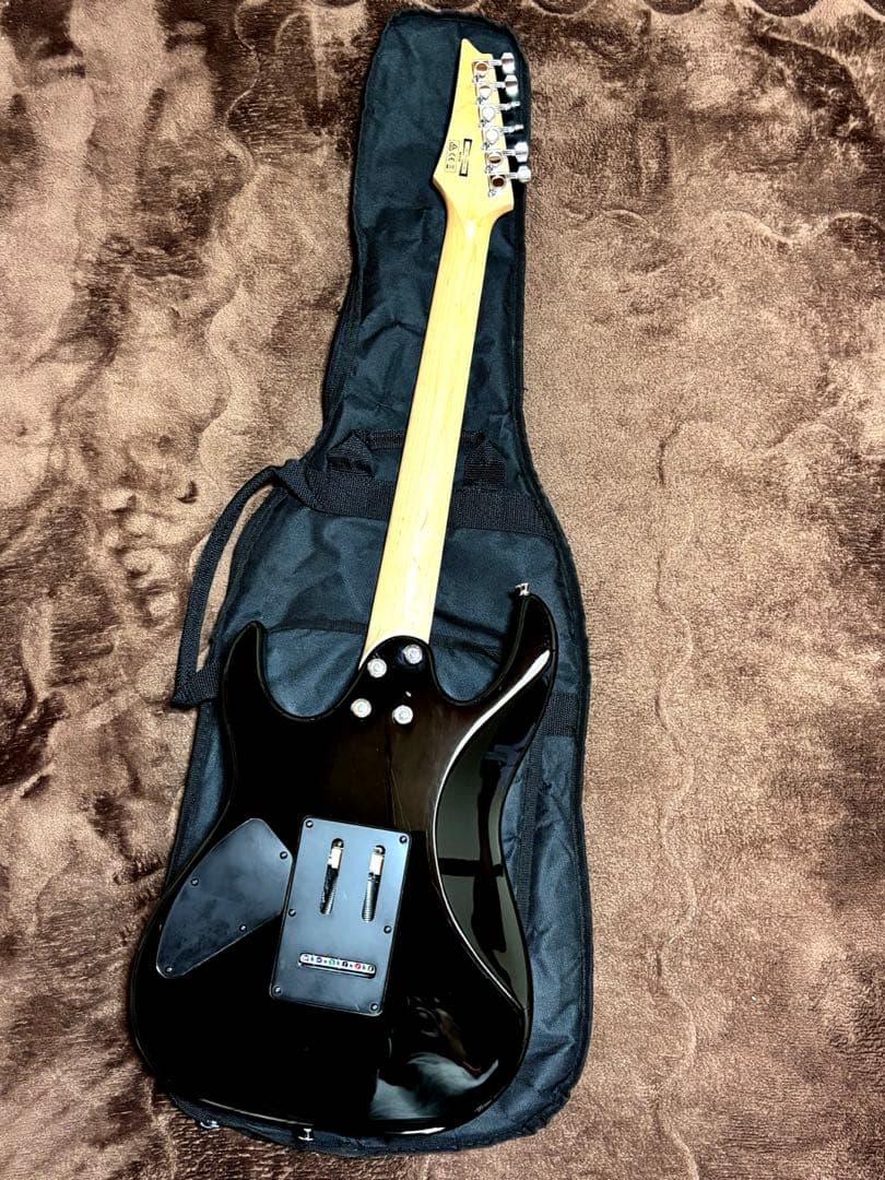 美品メンテナンス済み！　Ibanez GIO GRX70QA-TKS
