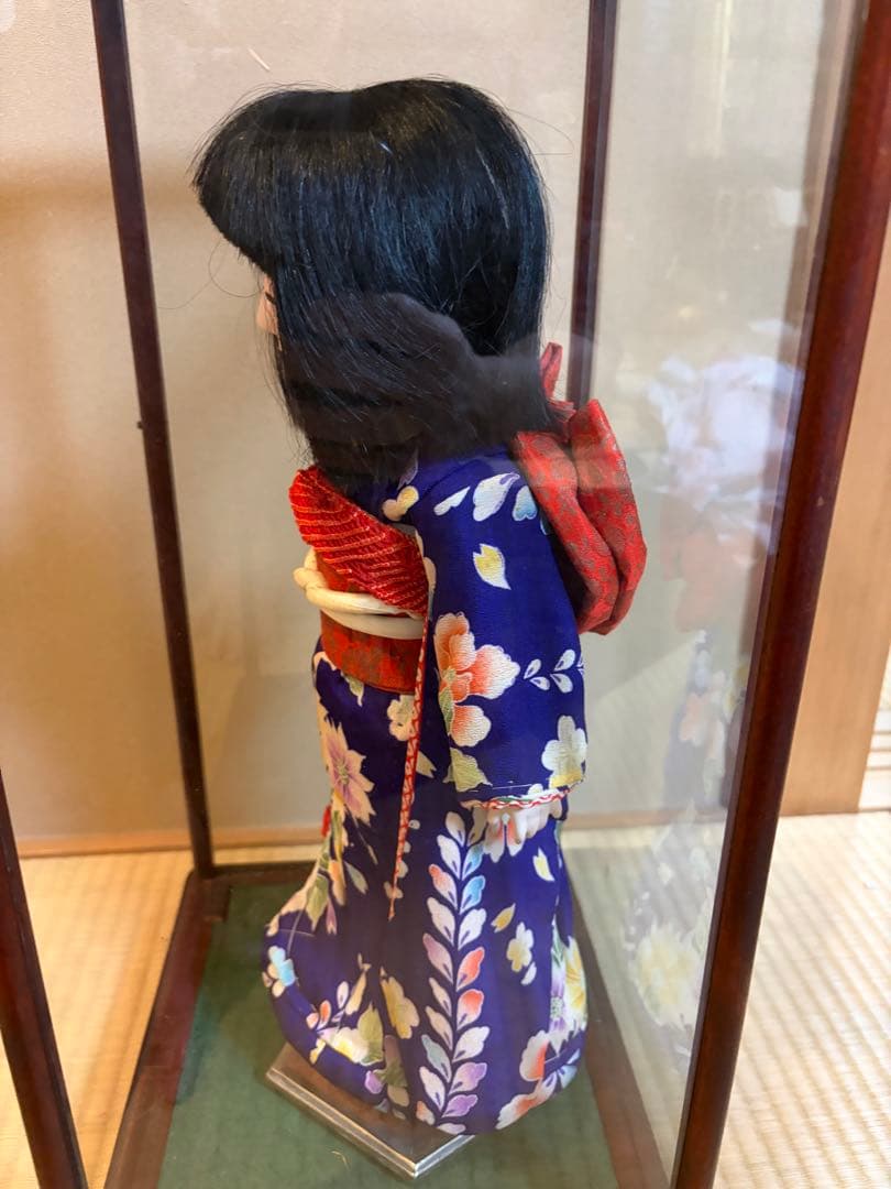 市松人形　昭和初期　（ガラスケースは含みません）