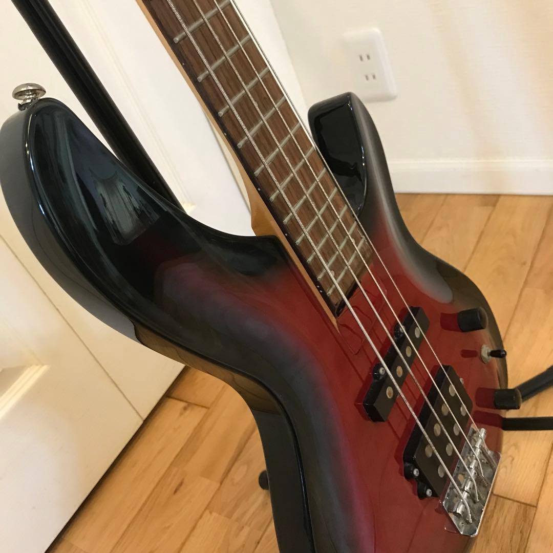 Aria Pro II エレキベース 4弦 ブラック/レッド