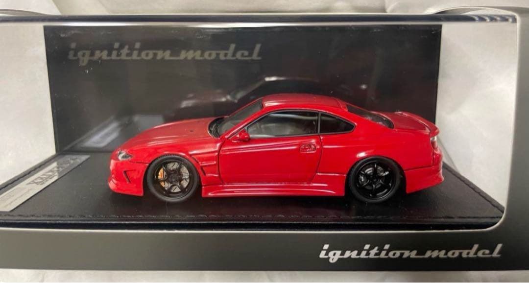 イグニッションモデル1/43 S15 レッド