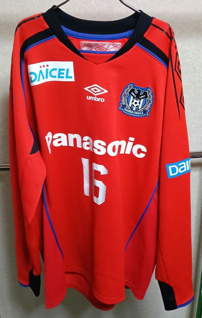 ガンバ大阪 2018GK支給品ユニフォーム レッド アンブロ XA-XB 超希少
