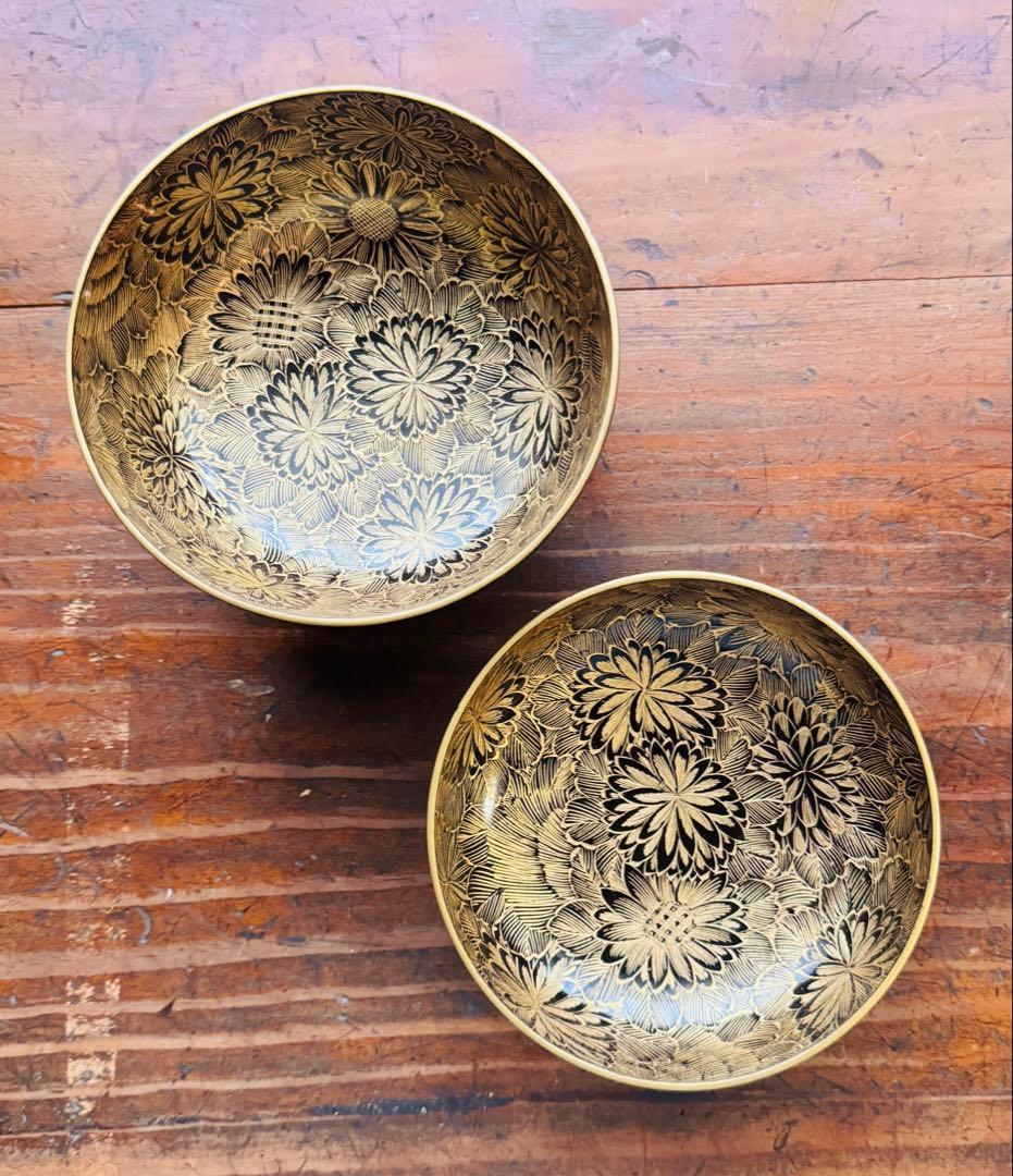 骨董品　沈金　黒漆塗り椀　蝶菊文様1客　正月　吸物椀二客セット
