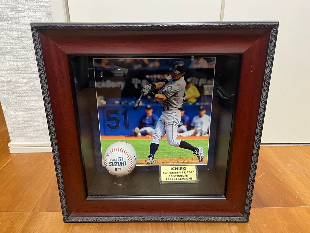 イチロー 10年連続200安打記念ディスプレイ