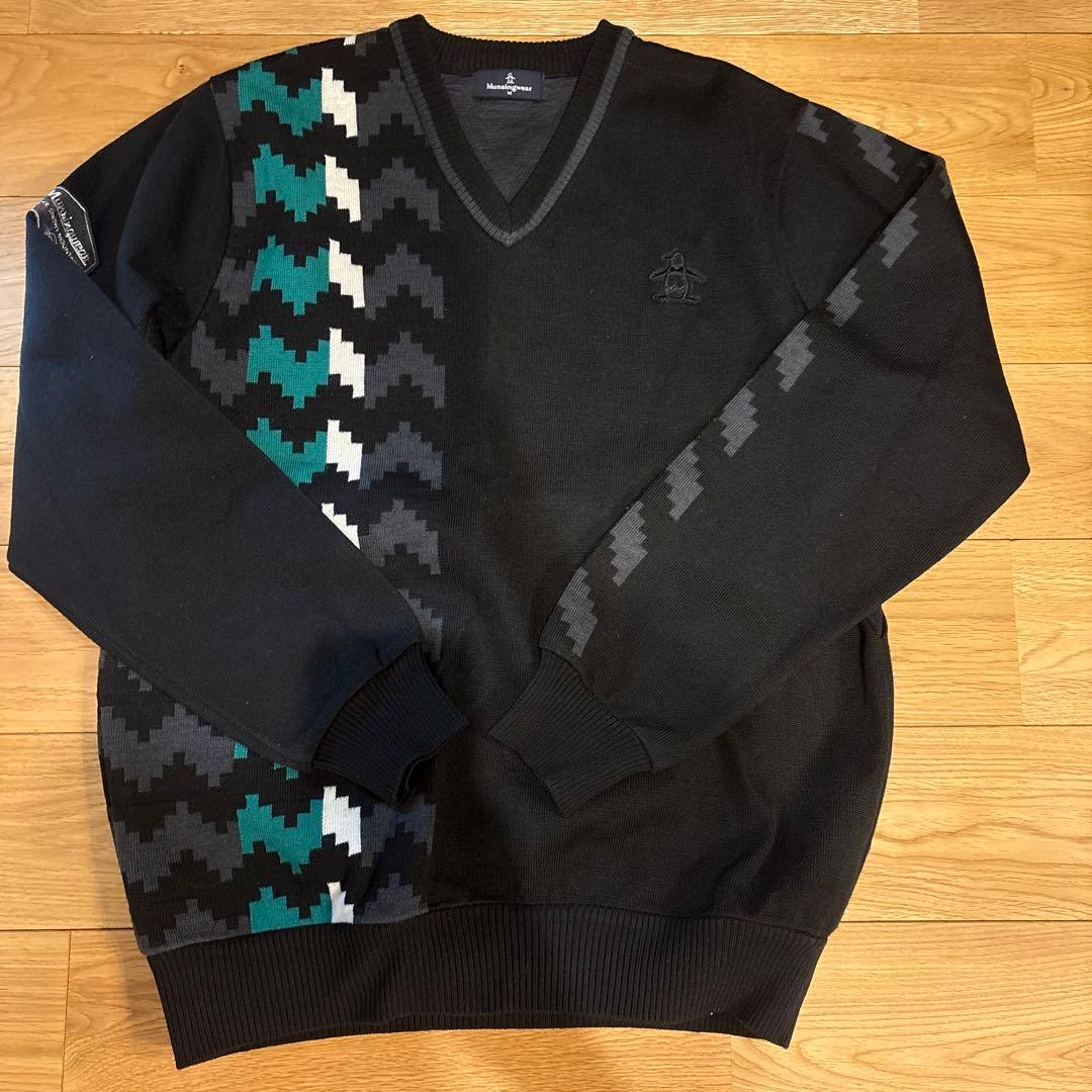 【新品】Munsingwear Vネックセーター Mサイズ