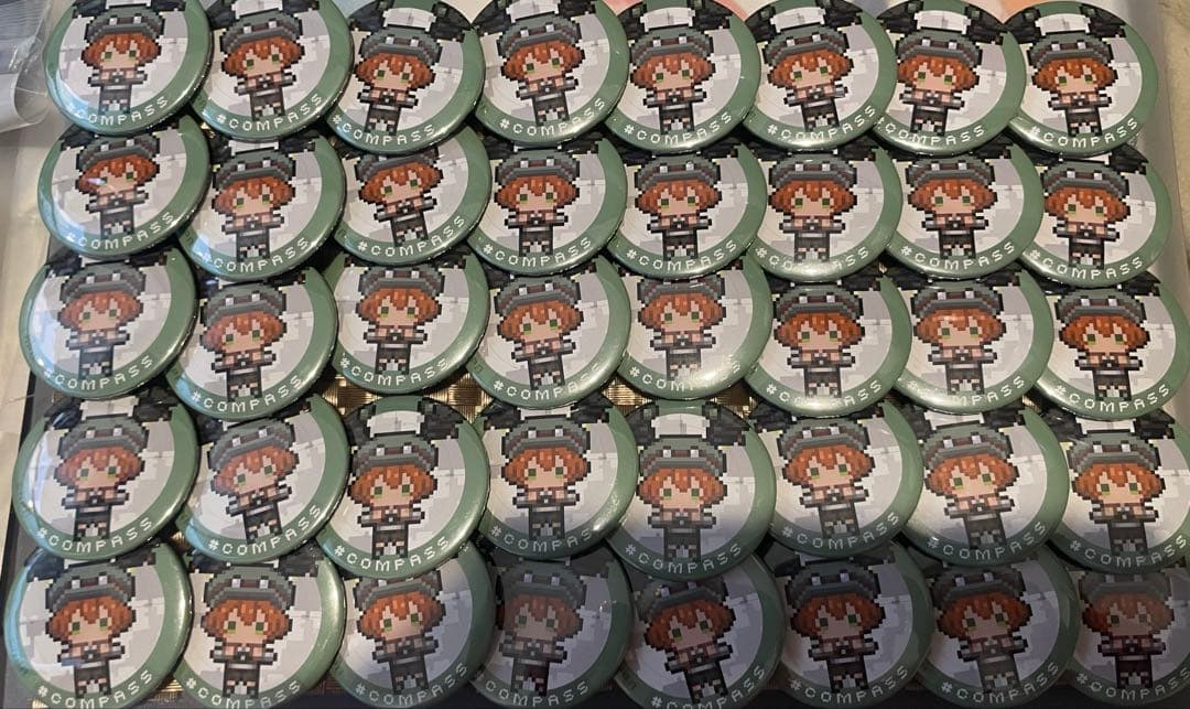 コンパス ドット ライアリ缶バッジ