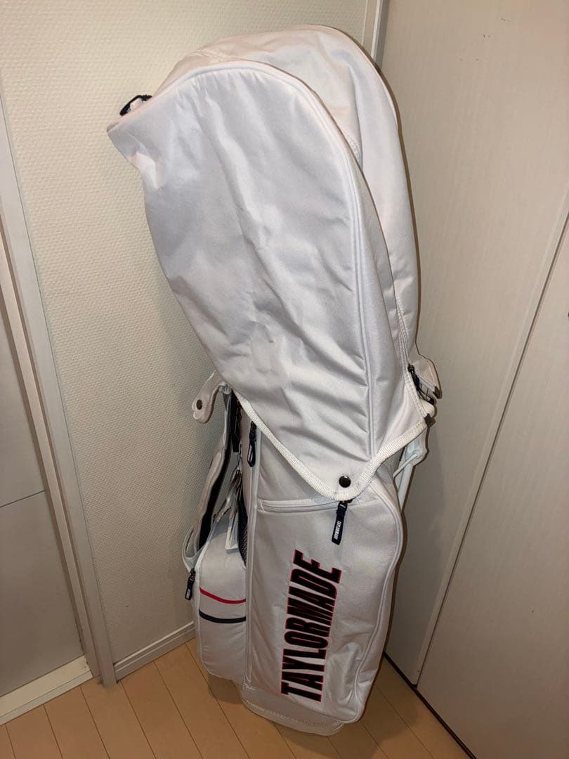 本日のみ特価★☆早い者勝ち☆★テーラーメイド　ゴルフキャディバッグ
