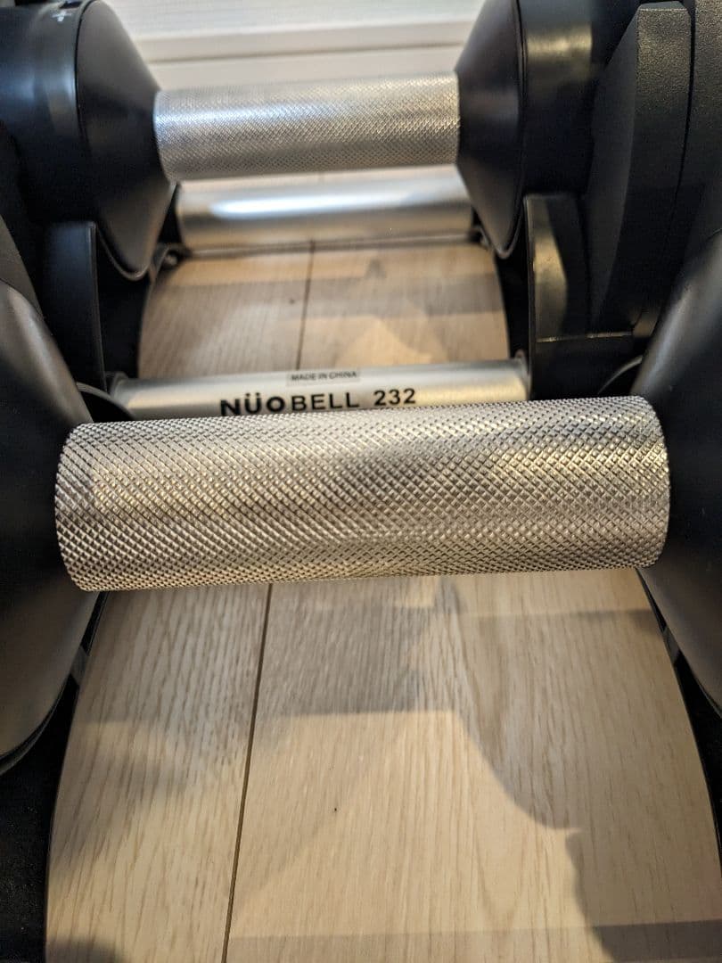 ①FLEXBELL 32kg 2kg刻み NÜOBELL 可変式ダンベル