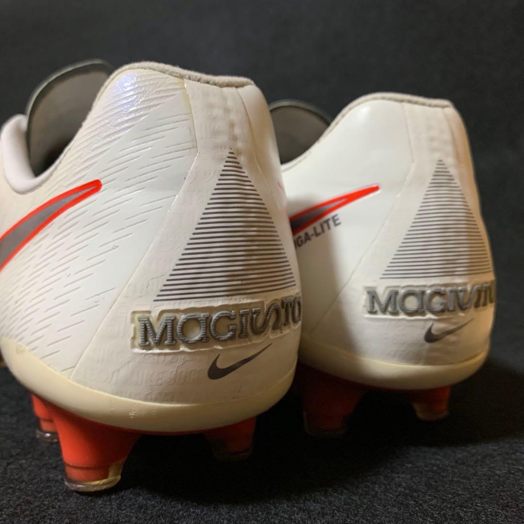 【美品】NIKE マジスタ オブラ 2 エリート FG