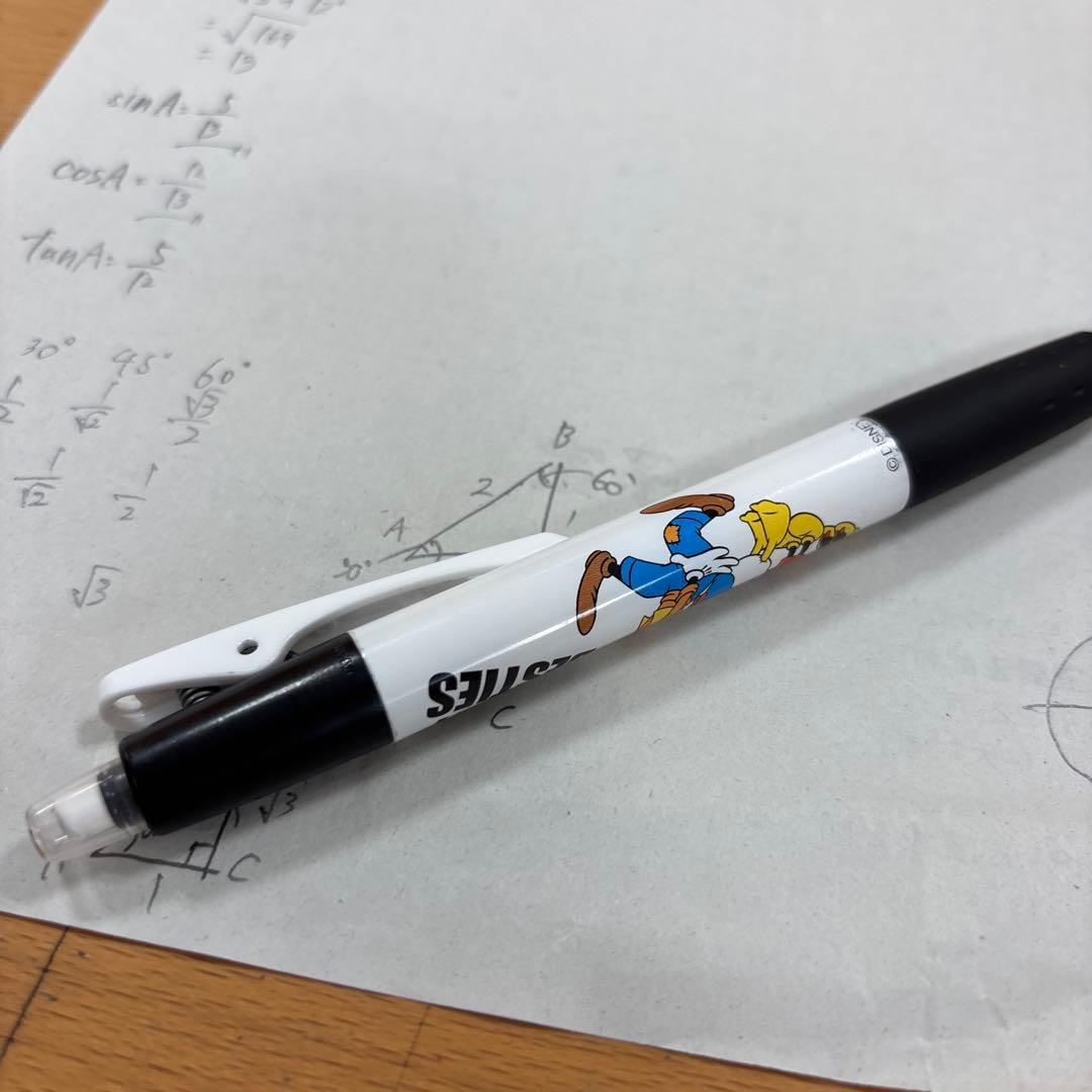 キャラクター付きボールペン 白黒