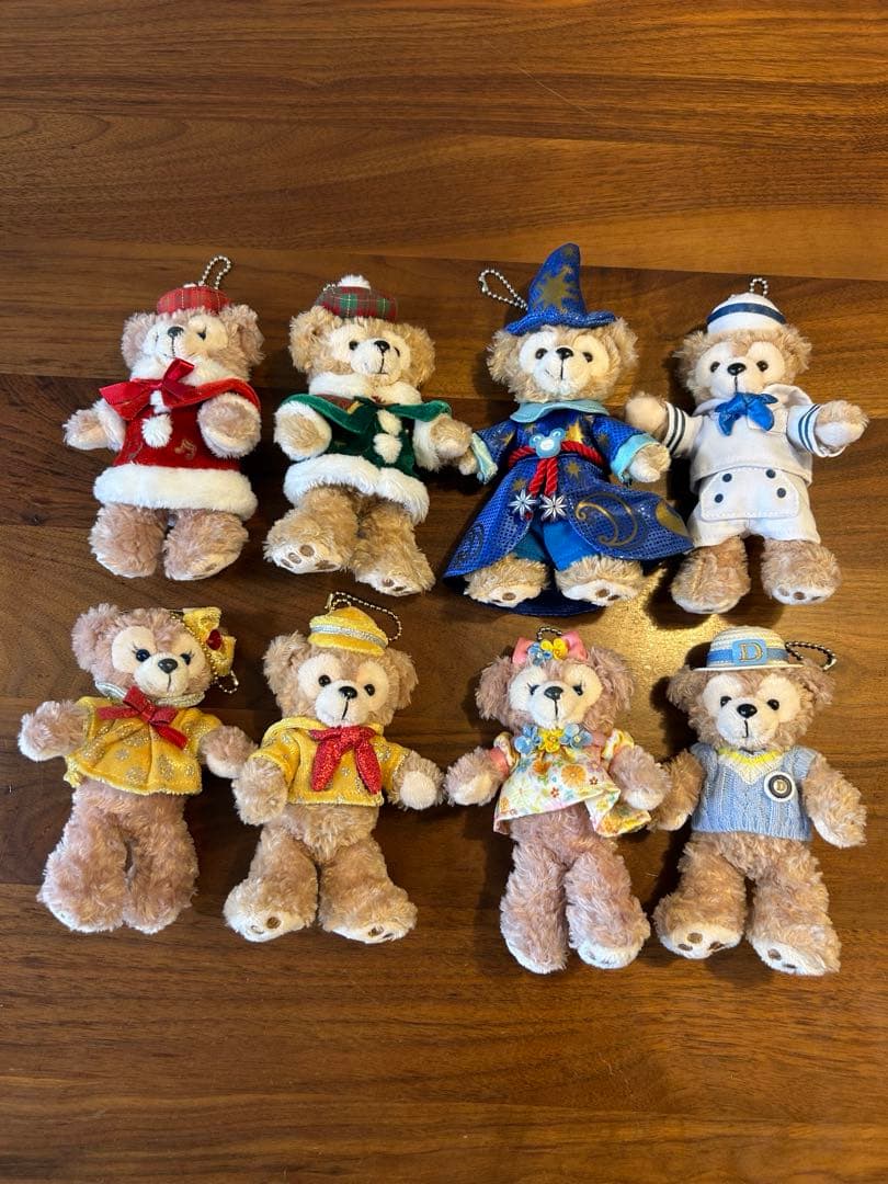 ダッフィー　シェリーメイ　ぬいぐるみバッジ　8匹セット