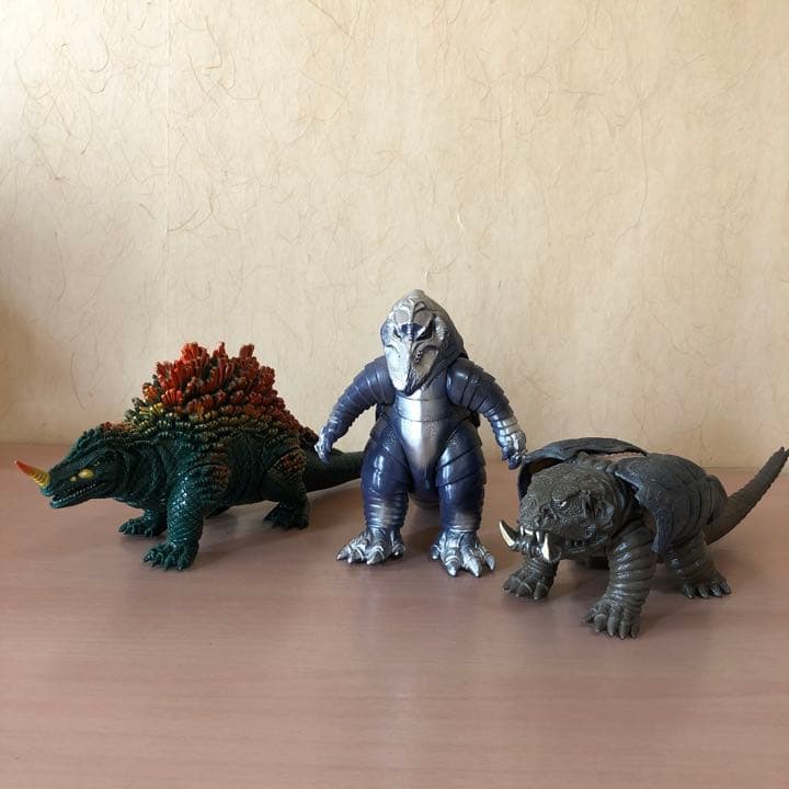 怪獣　テレスドン1994、ザンボラー1994、ケムラー1993 フィギュア