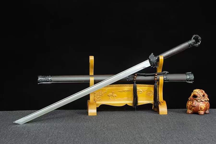 古兵器   武具　刀装具　日本刀　模造刀   居合刀 食夢獣唐刀