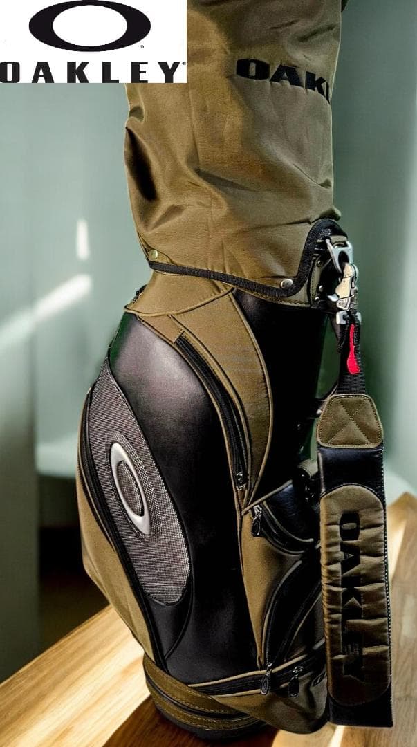 ちゃんKATSU超美品　　Oakley khaki高級タイプゴルフバッグ