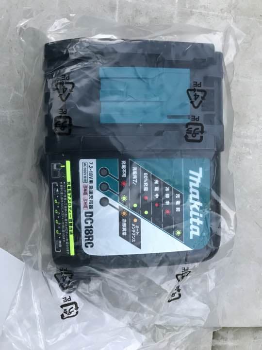 マキタ電動工具用充電器