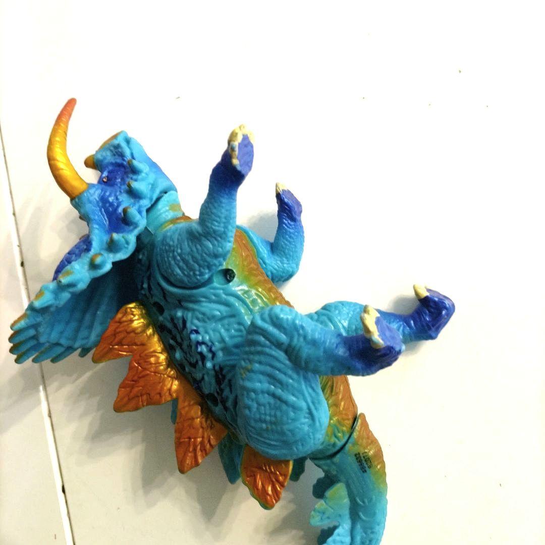 ステゴケラトプス ジュラシックワールド 2016