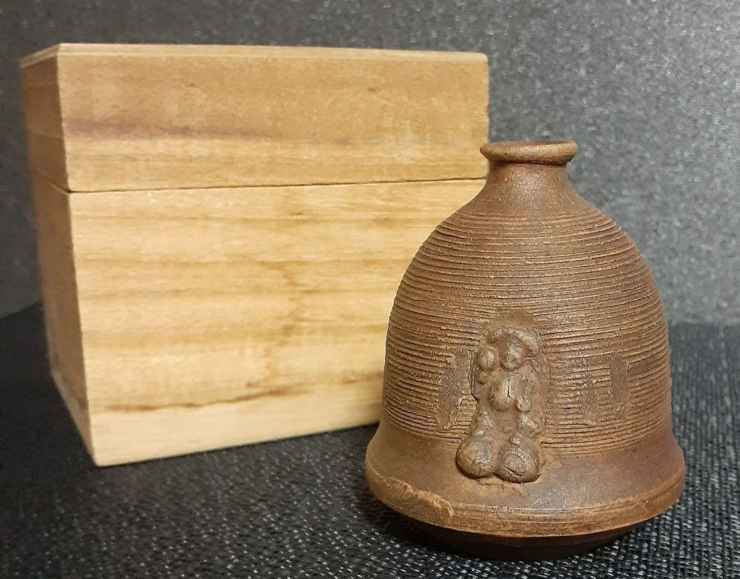 江戸時代末期　古備前　【極最小】　人形徳利　小壺　古備前壺　大黒様　縁起物