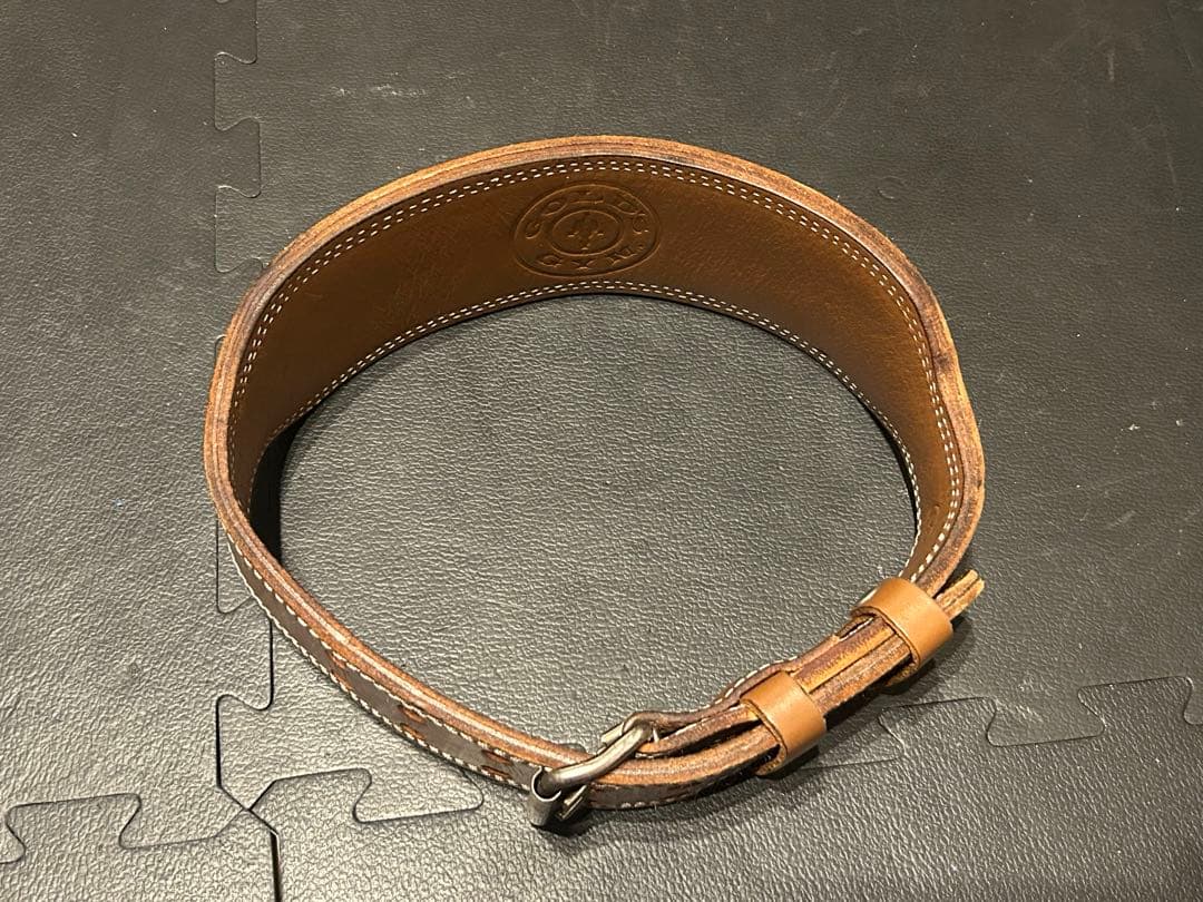 ゴールドジム　プロレザーベルト　Mサイズ