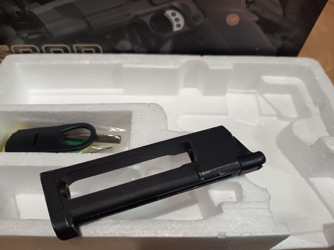 トイガン Carbon8 M45CQP