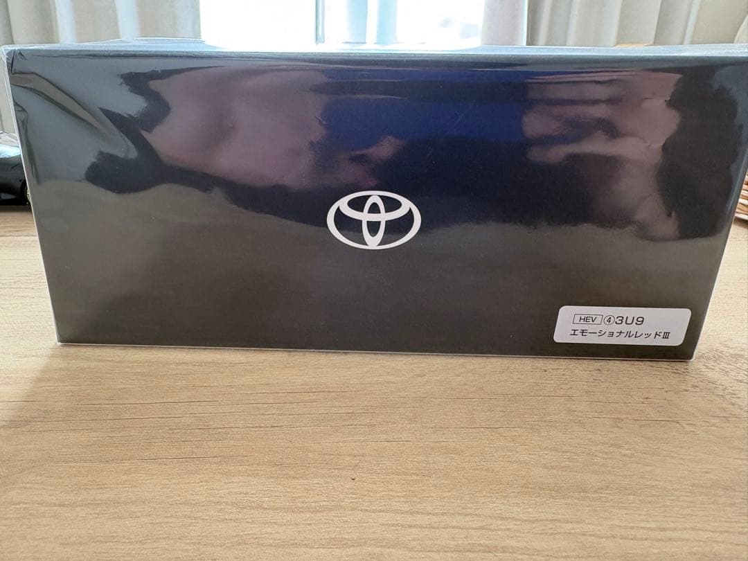 クラウンスポーツ　レッド　カラーサンプル