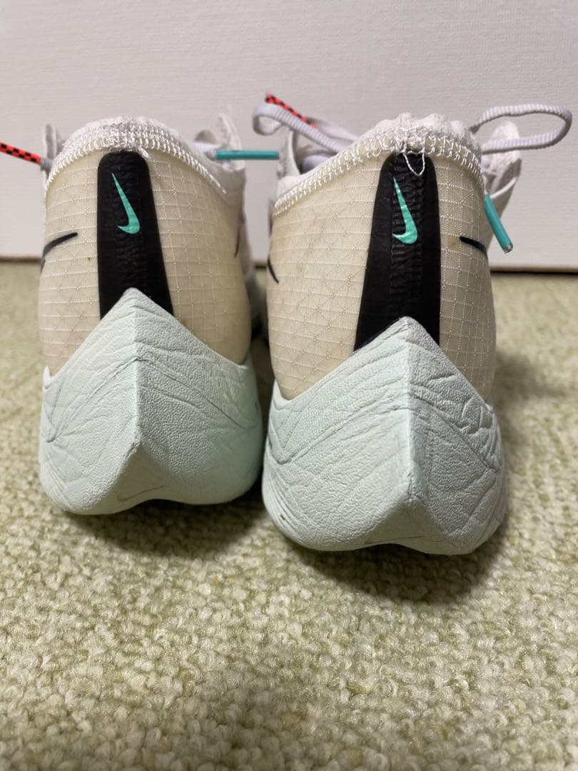Nike ヴェイパーフライ　24.5