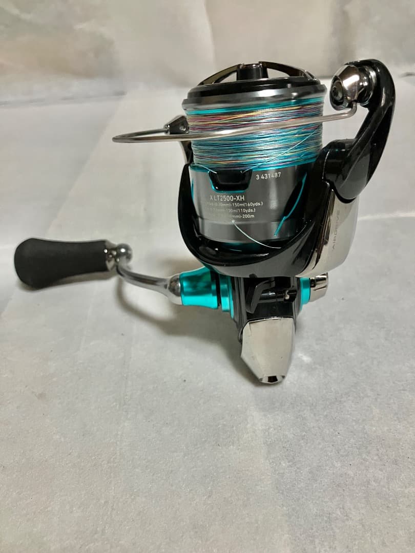 す*ー様 【Daiwa】ダイワ エメラルダス X LT2500-XH