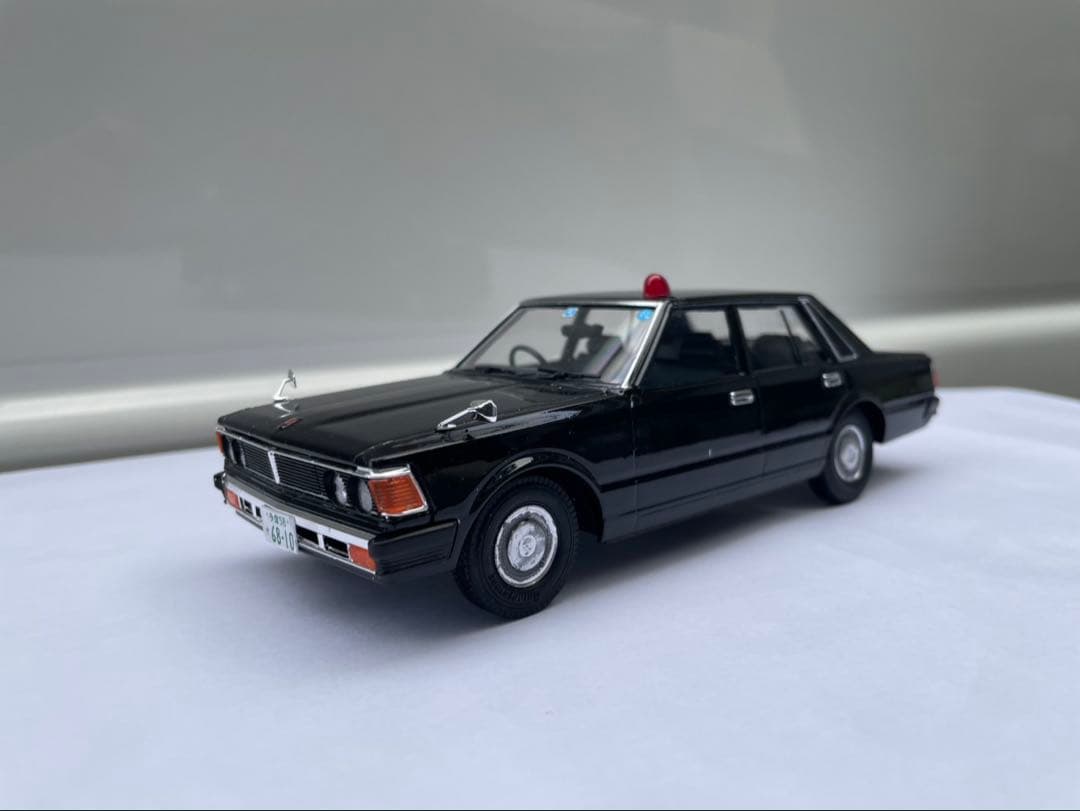 1/24 430セドリックセダン　警察車両仕様の完成品。