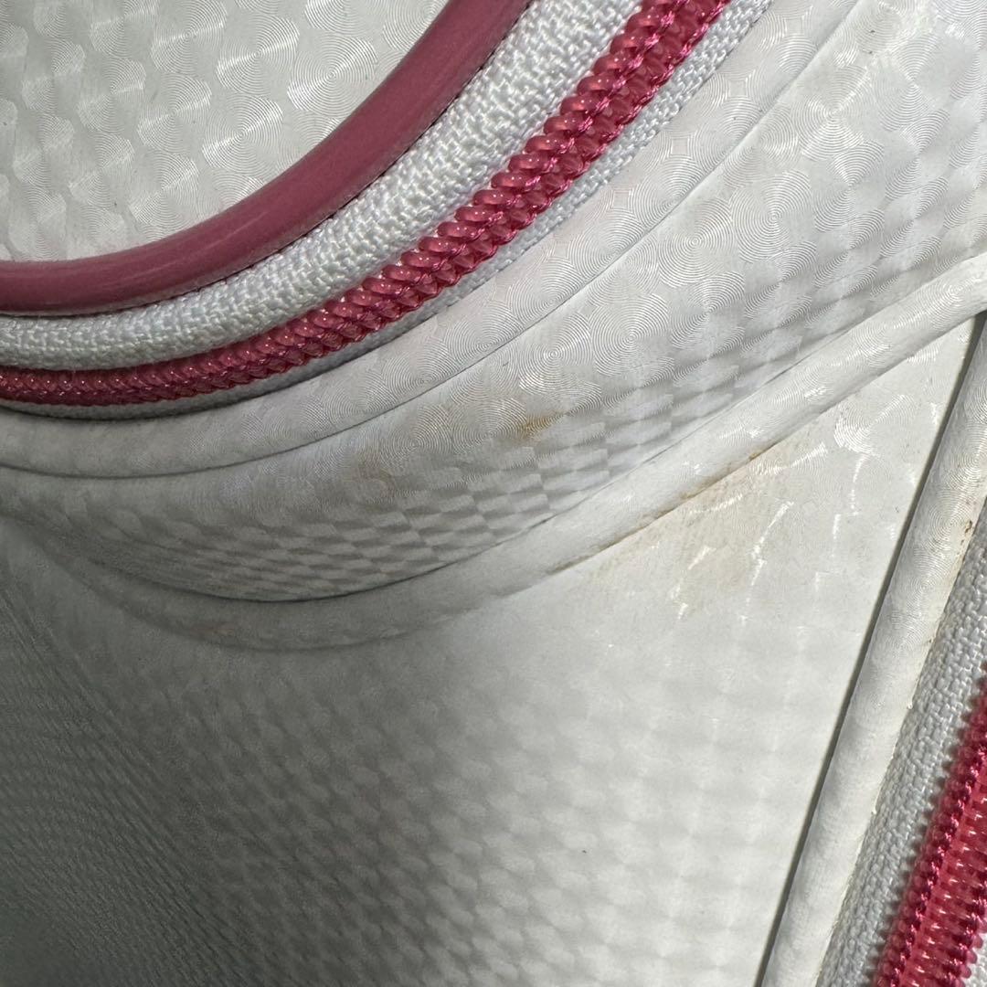 美品　XXIO ゴルフバッグ ホワイト/ピンク　ゼクシオ