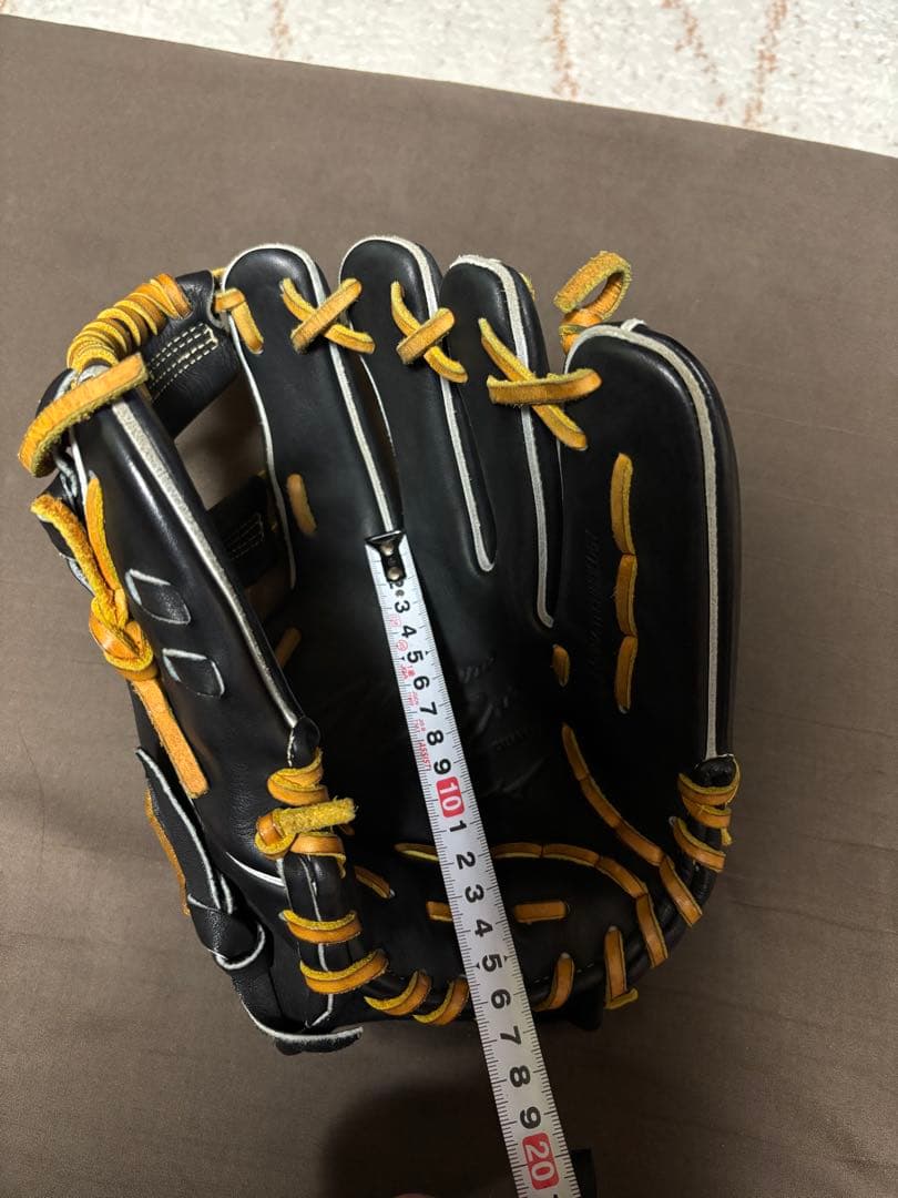 Mizuno Pro硬式グローブ ブラック/タン