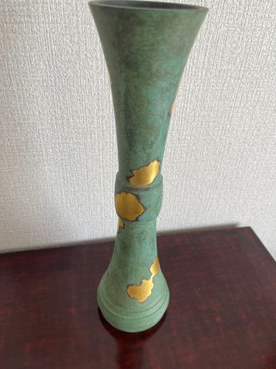 塗金銅花器 立鼓式 花瓶　花生　蔵六造　工芸品