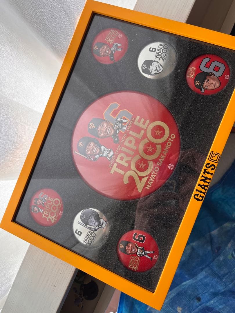 坂本勇人　トリプル2000記念缶バッヂ　ジャイアンツ　巨人