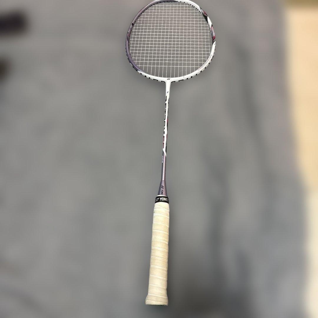 バドミントンラケット アストロクス66