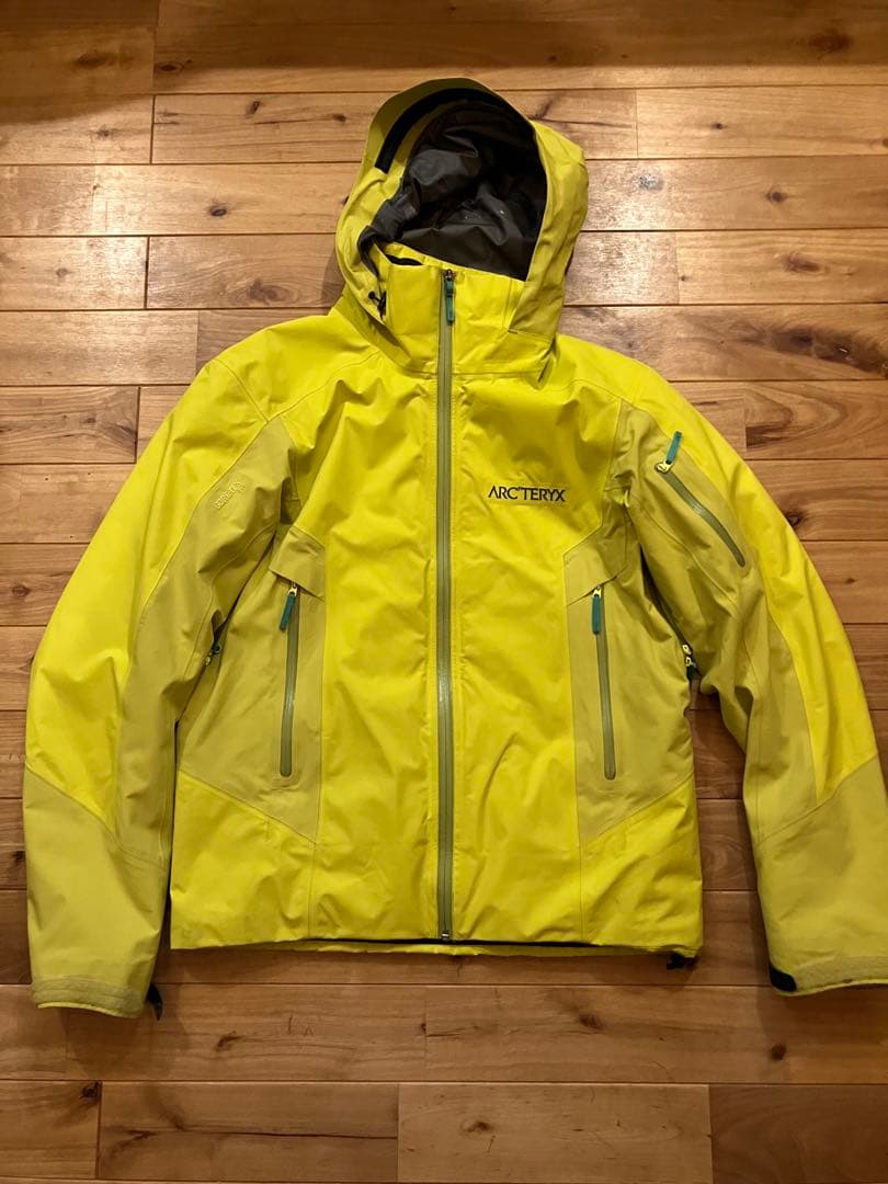 Arc'teryx Modon Jacket GORE-TEX Pro 中綿入り