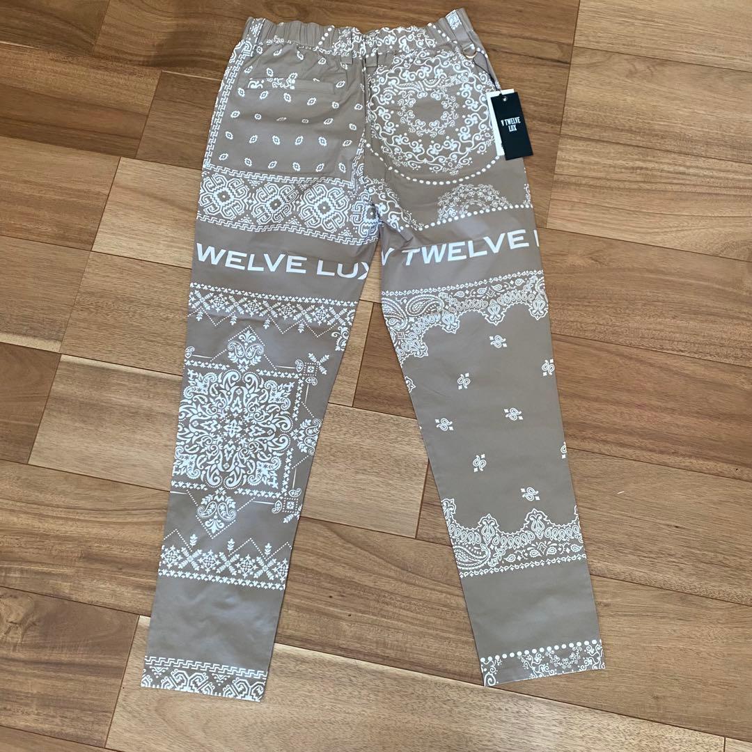【新品タグ付き】V12 レディースV バンダナ柄パンツ