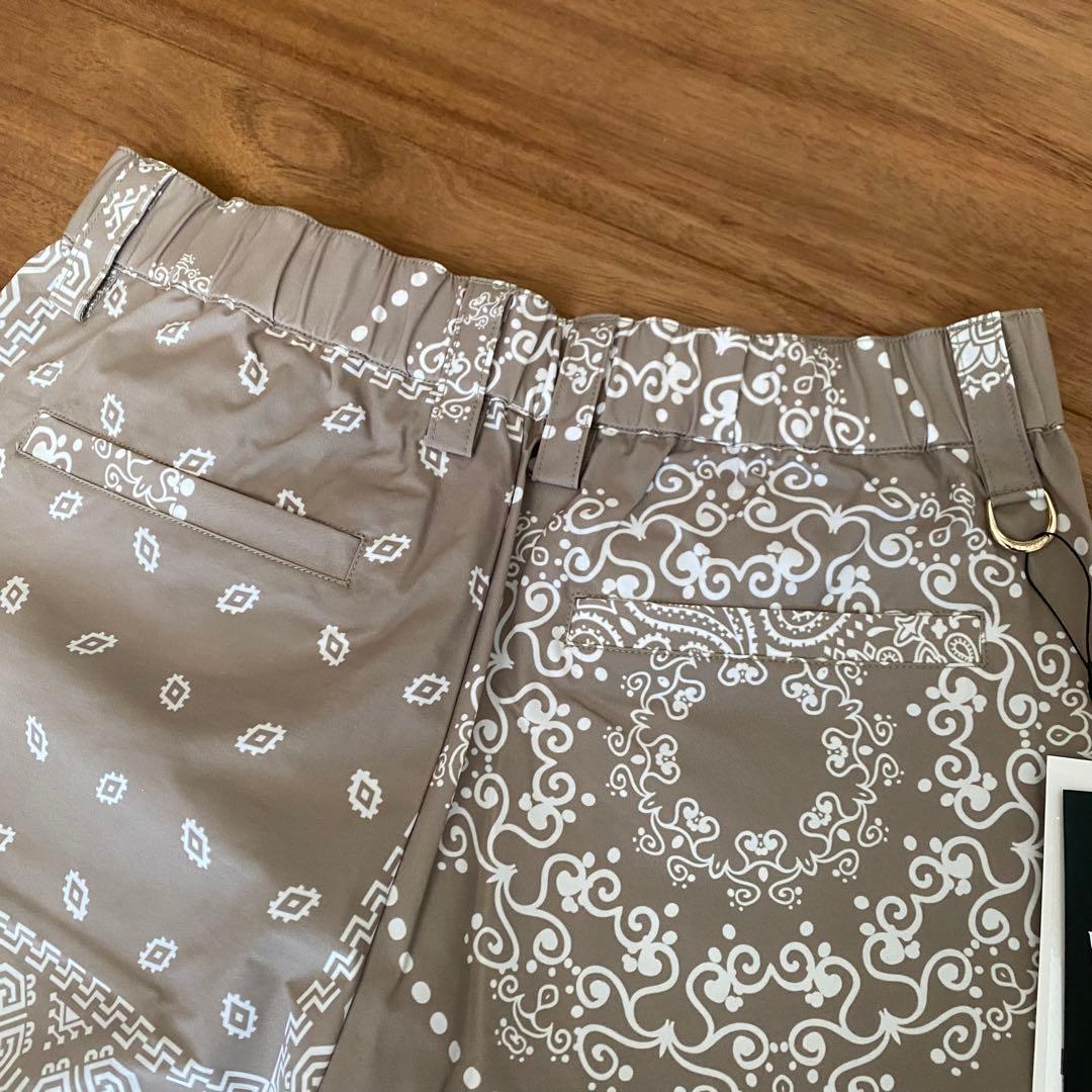 【新品タグ付き】V12 レディースV バンダナ柄パンツ