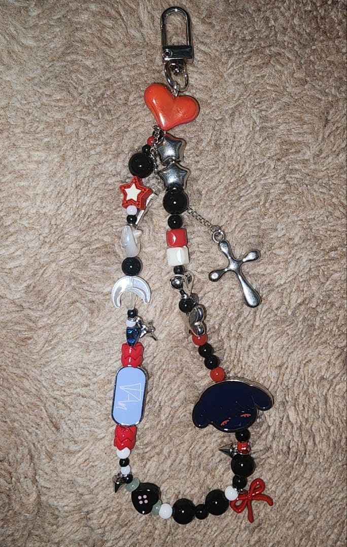 エイステ 兎シリーズ イヴァン スマホハンドストラップ