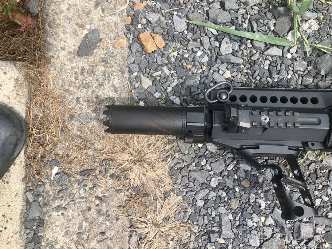 東京マルイ　スタンダード電動ガン　ステアーAUG 外装カスタム　中古