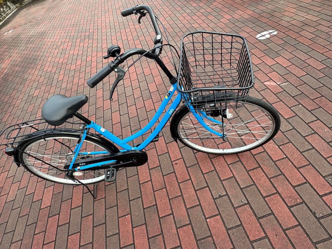 綺麗な水色ママチャリ(26㌅)個人配達致します。お引き取りでも、大丈夫です。