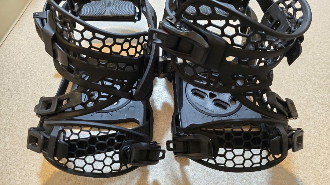 Nidecker supermatic ビンディング L ブラック