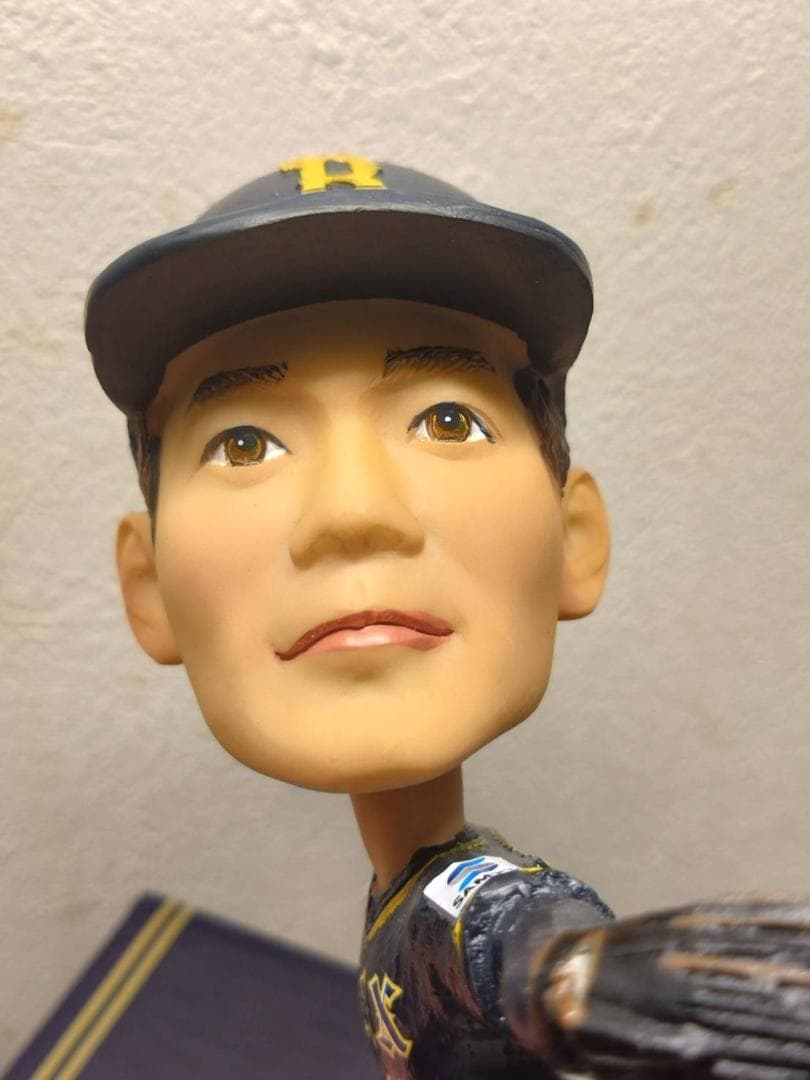 ☆2023年☆山本由伸投手　ボブルヘッド☆