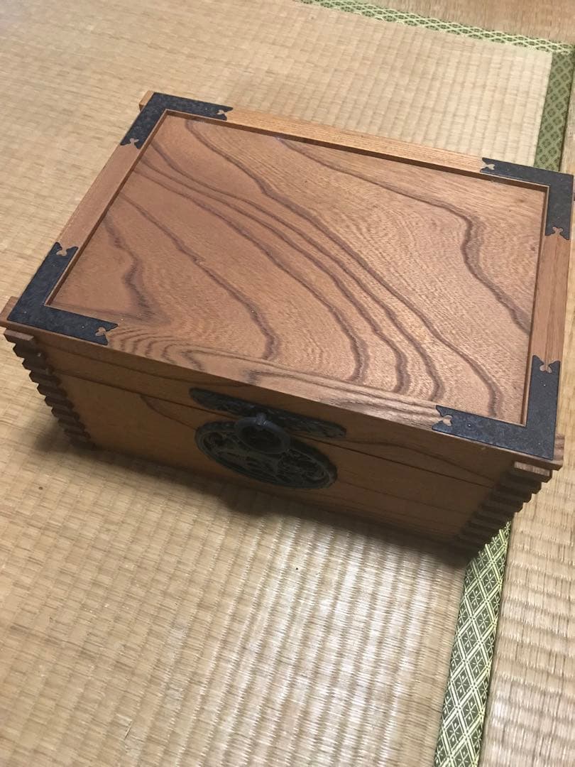 防犯金庫　千両役者　千両箱　鍵付き　木製　宝箱　キャッシュ　ボックス