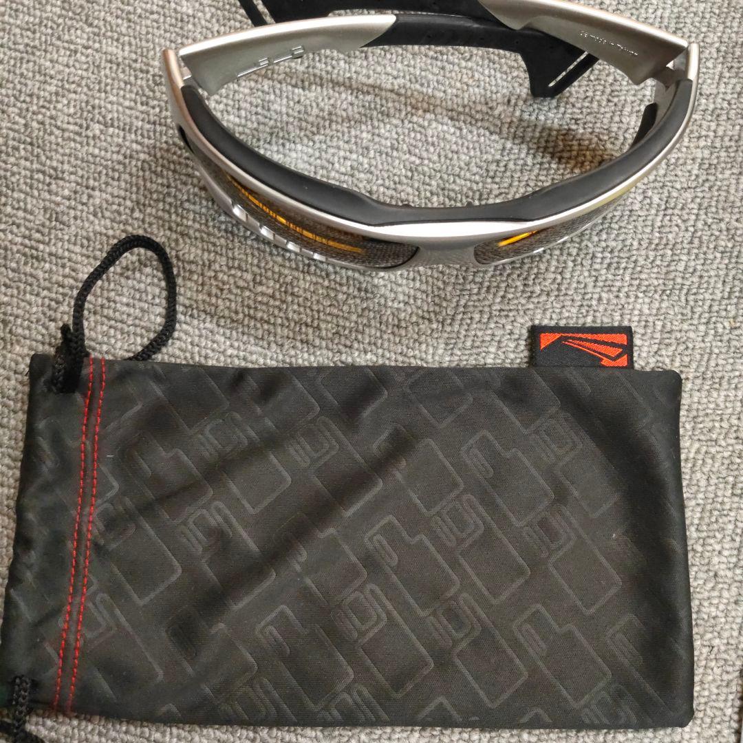 Lip　Typhoon マリンサングラス　ウォーターシェード