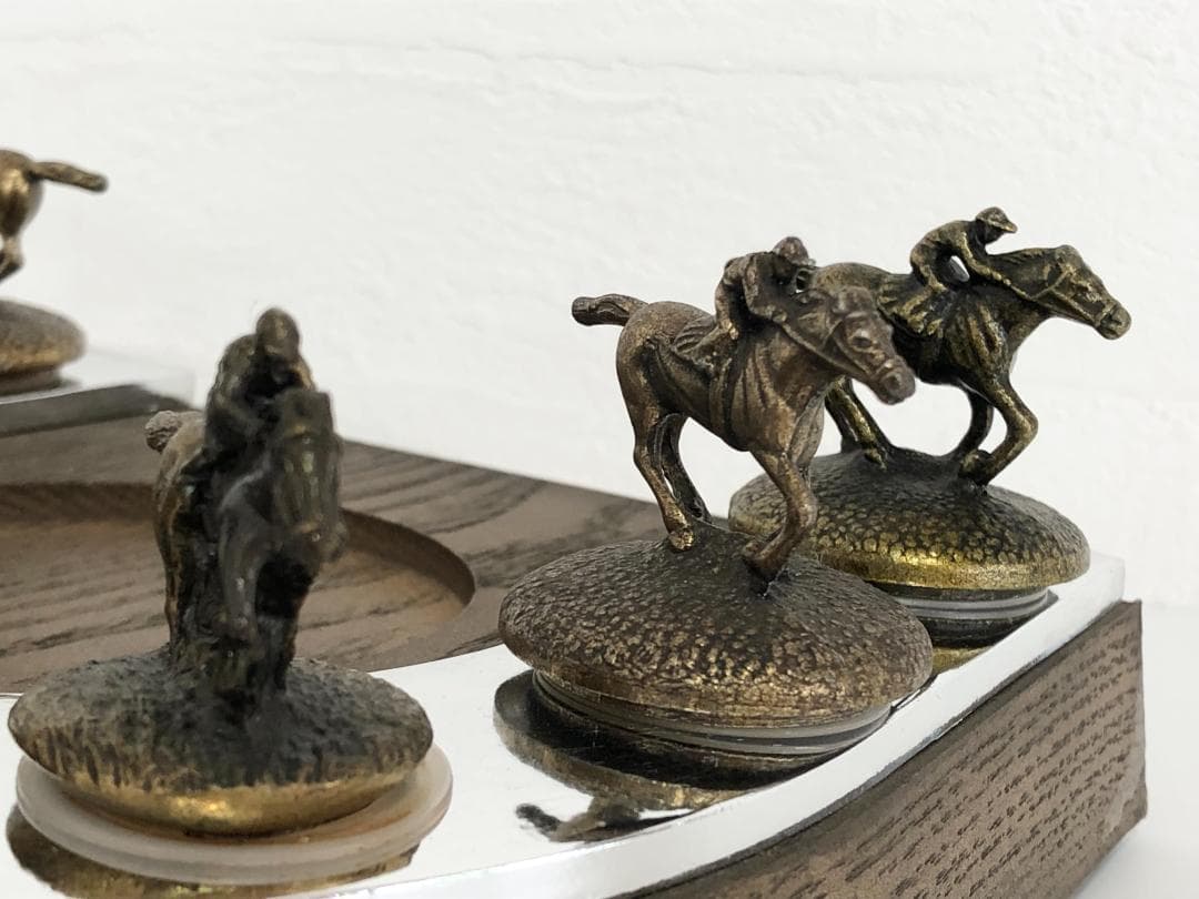 Blanton's ブラントン ウイスキー ディスプレイ ボトルキャップ 台座