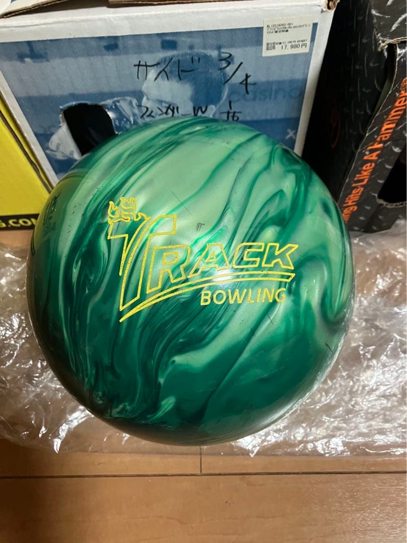 トラック　パラゴンパール