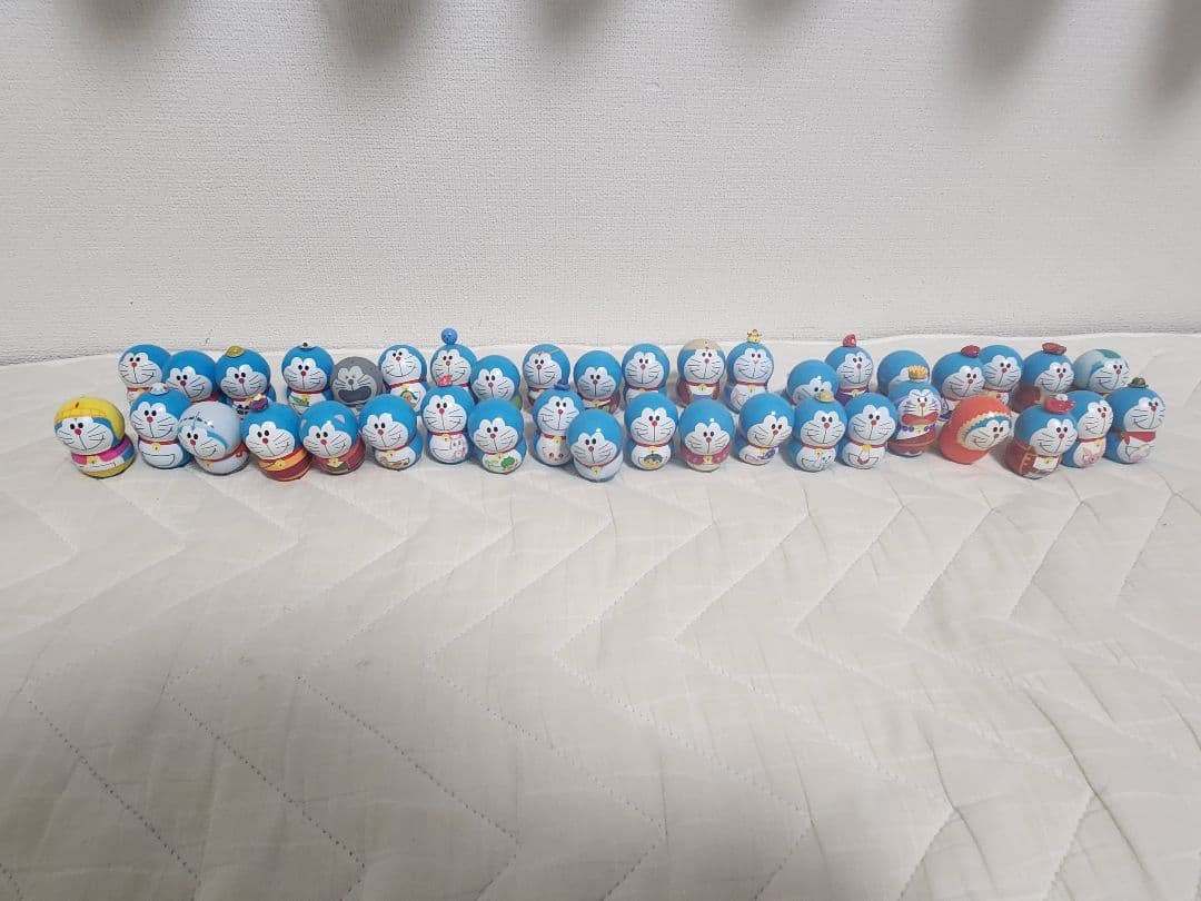 ドラえもん 40周年記念クーナツ 40種類 コンプリートセット+おまけ付き