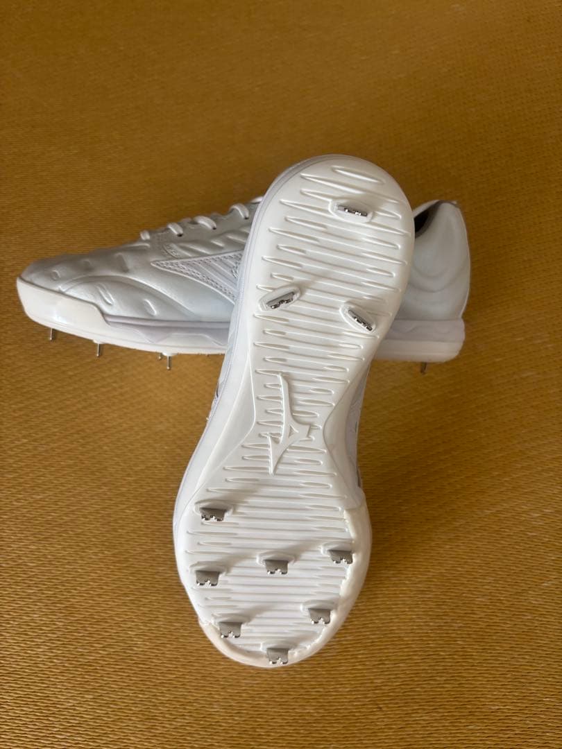 【球速が上がるスパイク】ミズノプロ　投手向け スピードレボ プロ