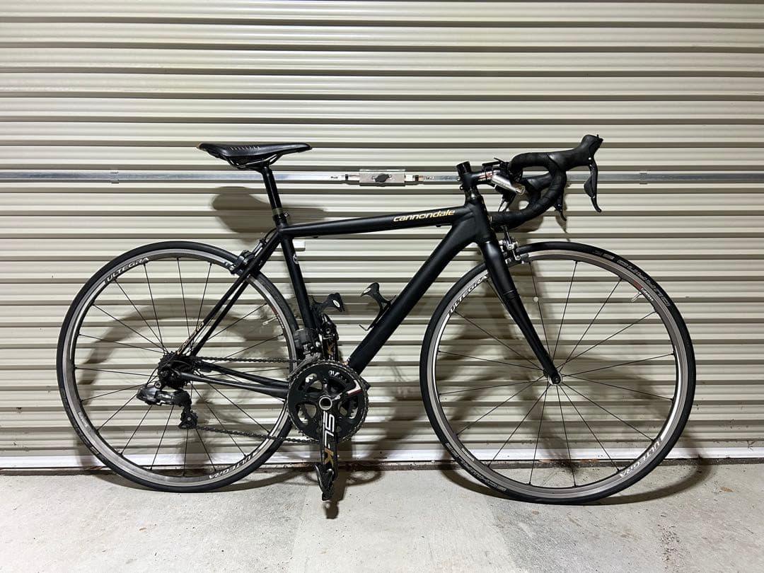 キャノンデール　CAAD10 BLACK INC Di2
