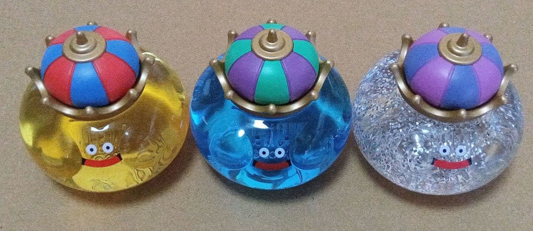 ドラゴンクエスト　ビッグクリアフィギュア　キングスライムレモンキングメタルキング