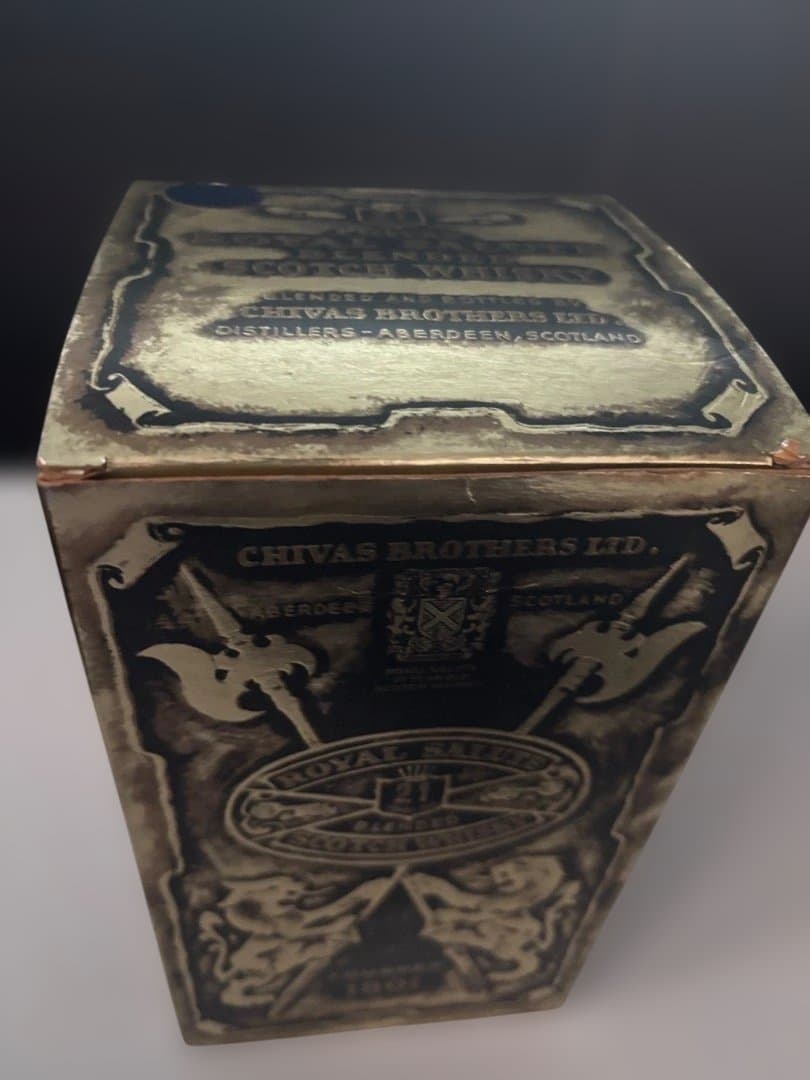 ロイヤルサルート SALUTE SCOTCH WHISKY 21年古酒